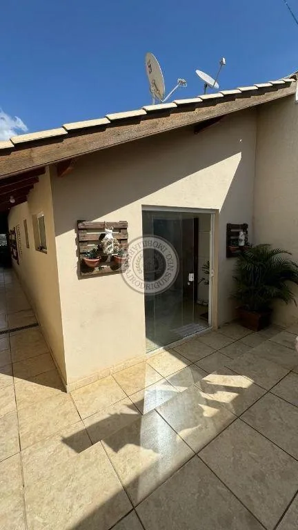 Casa para Venda em São Roque, Jardim Villaça, 3 dormitórios, 1 suíte, 2 banheiros