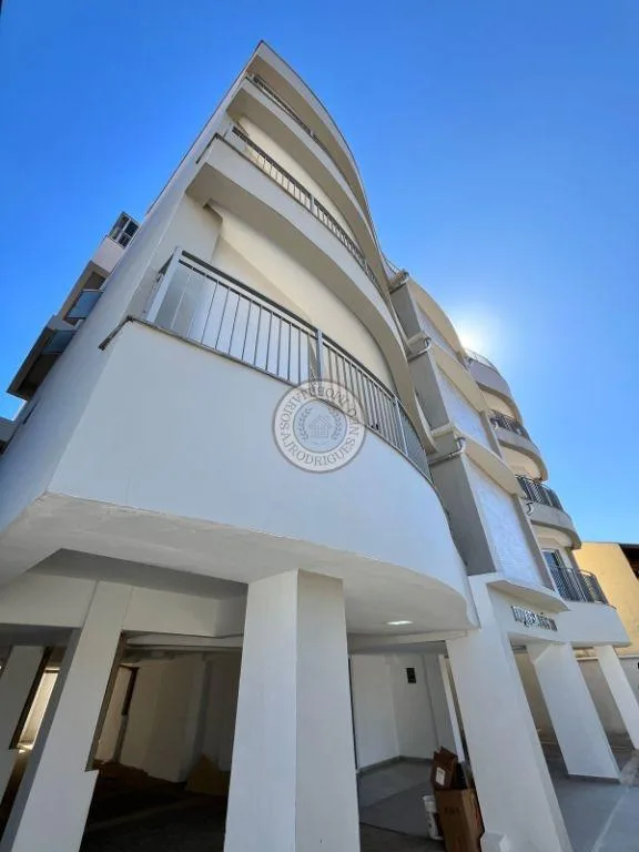 Apartamento para Venda em São Roque, Jardim Flórida, 2 dormitórios, 1 suíte, 2 banheiros, 1 vaga