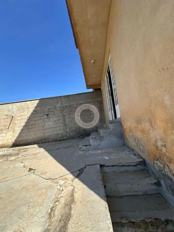 Casa para Venda em Mairinque, Nova Esperança, 2 dormitórios, 2 banheiros, 3 vagas