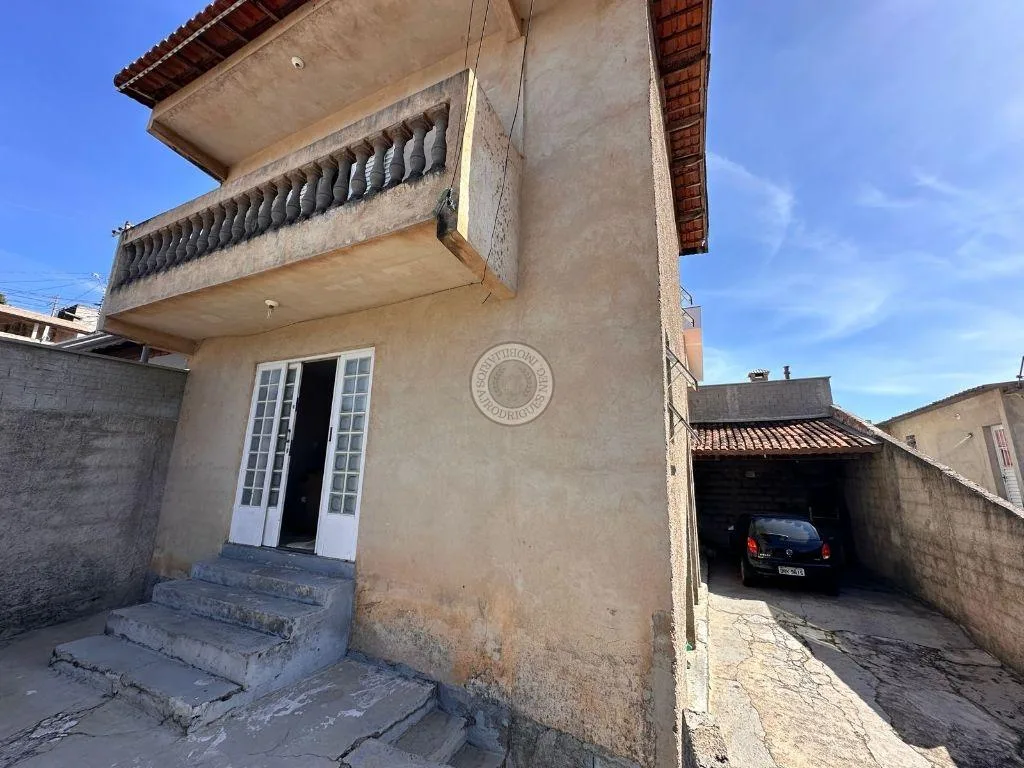 Casa para Venda em Mairinque, Nova Esperança, 2 dormitórios, 2 banheiros, 3 vagas