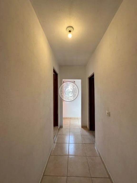 Casa para Venda em Mairinque, Nova Esperança, 2 dormitórios, 2 banheiros, 3 vagas