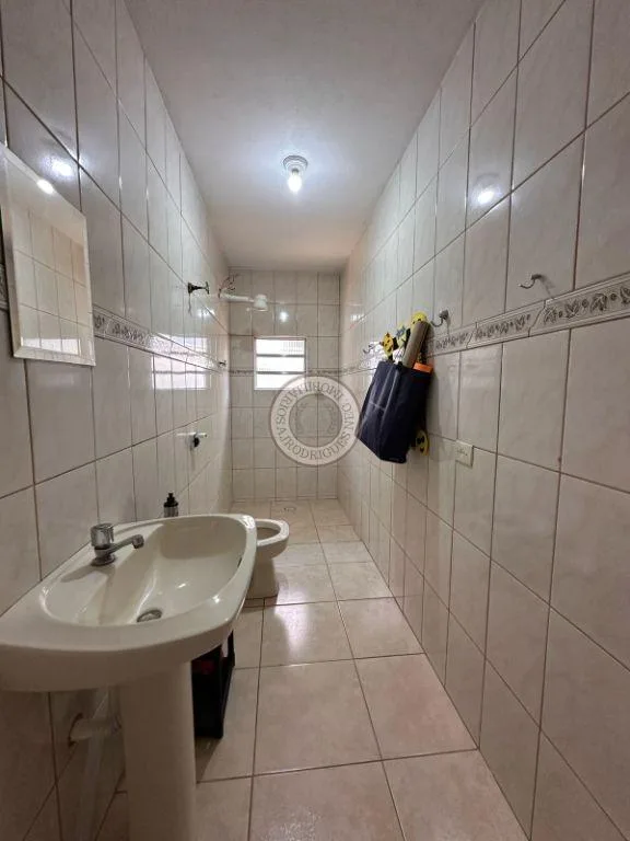 Casa para Venda em Mairinque, Nova Esperança, 2 dormitórios, 2 banheiros, 3 vagas