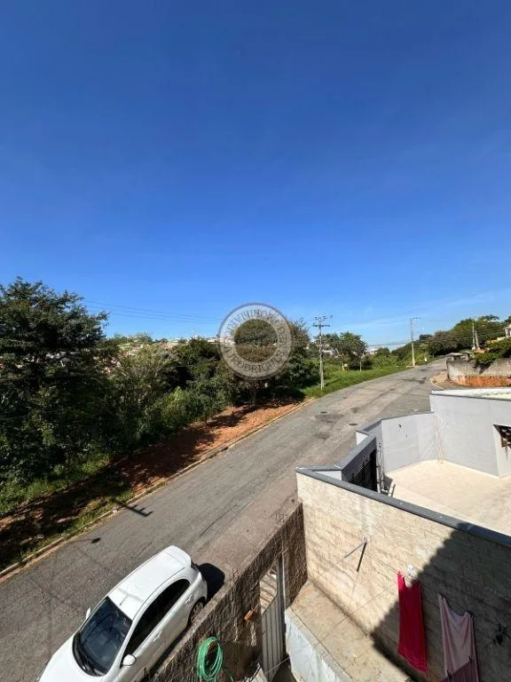 Casa para Venda em Mairinque, Nova Esperança, 2 dormitórios, 2 banheiros, 3 vagas