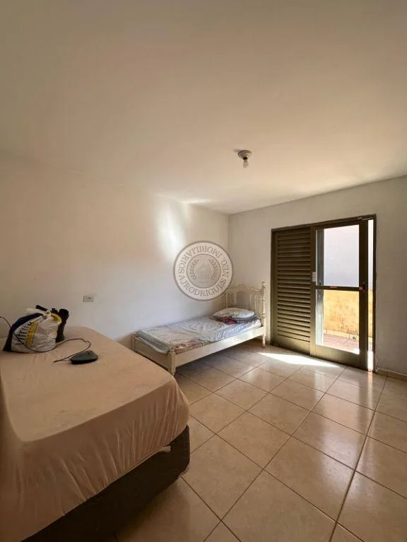 Casa para Venda em Mairinque, Nova Esperança, 2 dormitórios, 2 banheiros, 3 vagas
