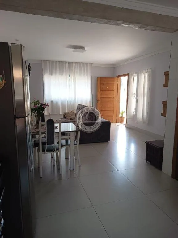 Casa para Venda em São Roque, Jardim Bandeirantes, 2 dormitórios, 1 suíte, 2 banheiros, 2 vagas