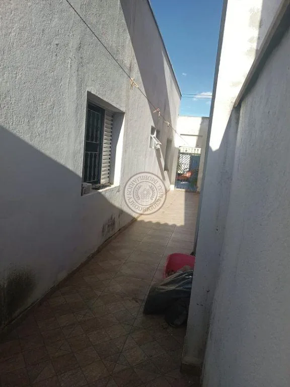 Casa para Venda em São Roque, Jardim Bandeirantes, 2 dormitórios, 1 suíte, 2 banheiros, 2 vagas