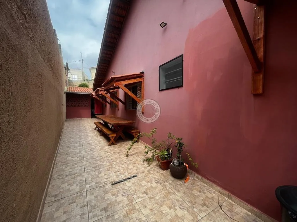 Casa para Venda em São Roque, Jardim Villaça, 3 dormitórios, 1 suíte, 2 banheiros, 3 vagas