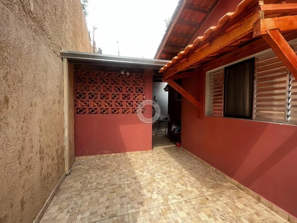 Casa para Venda em São Roque, Jardim Villaça, 3 dormitórios, 1 suíte, 2 banheiros, 3 vagas