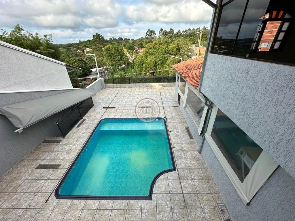 Casa para Venda em São Roque, Jardim Caparelli (Mailasqui), 3 dormitórios, 1 suíte, 2 banheiros, 3 vagas
