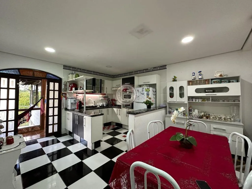 Casa para Venda em São Roque, Jardim Caparelli (Mailasqui), 3 dormitórios, 1 suíte, 2 banheiros, 3 vagas
