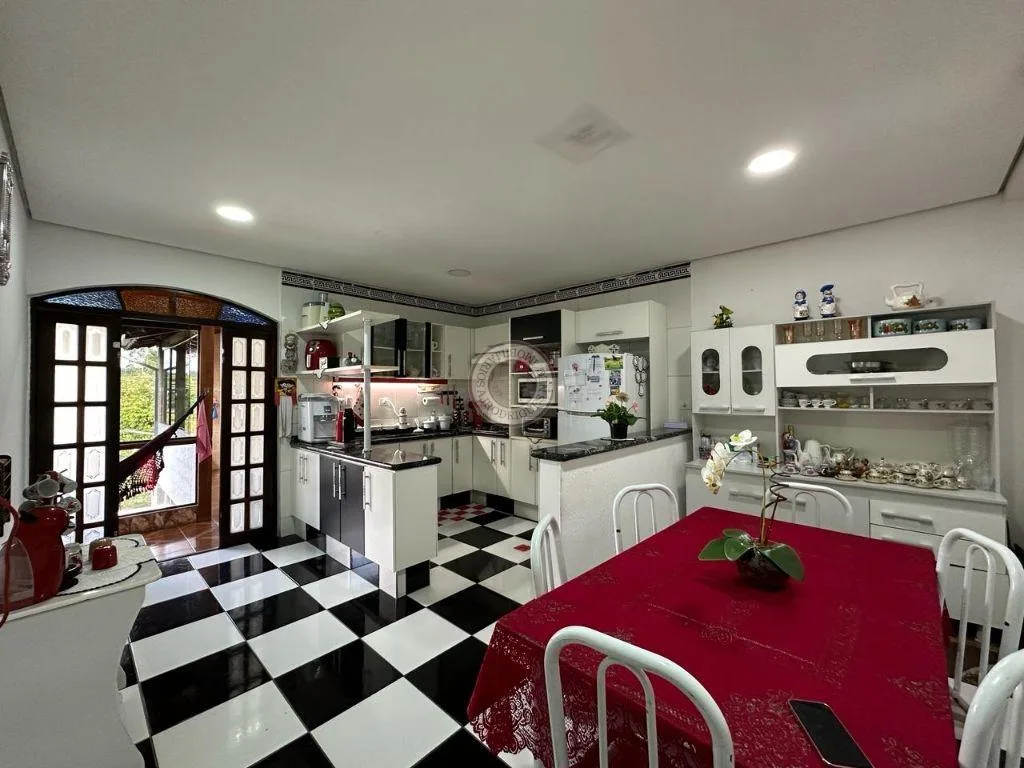 Casa para Venda em São Roque, Jardim Caparelli (Mailasqui), 3 dormitórios, 1 suíte, 2 banheiros, 3 vagas