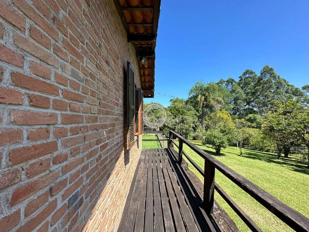 Casa para Venda em São Roque, Vila Darcy Penteado (Mailasqui), 3 dormitórios, 3 suítes, 5 banheiros