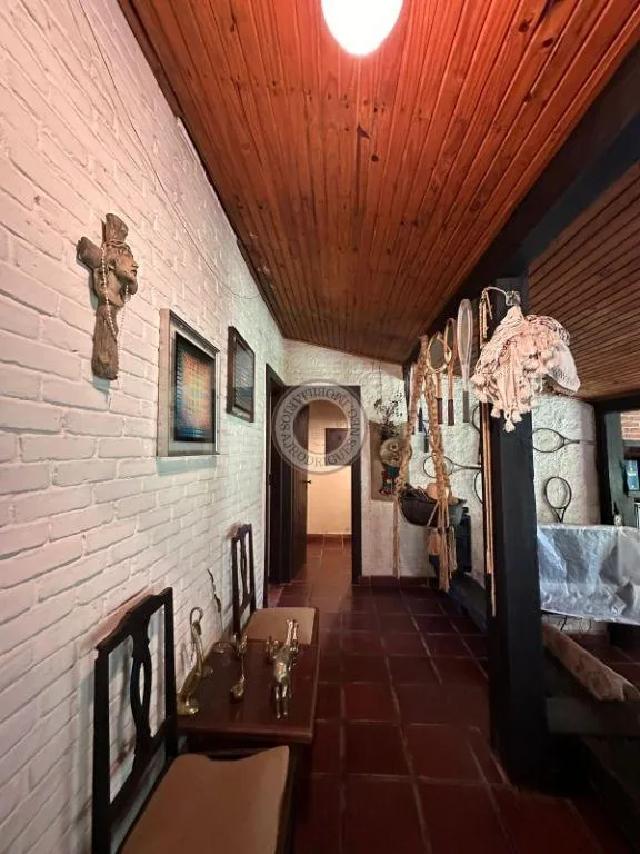 Casa para Venda em São Roque, Vila Darcy Penteado (Mailasqui), 3 dormitórios, 3 suítes, 5 banheiros