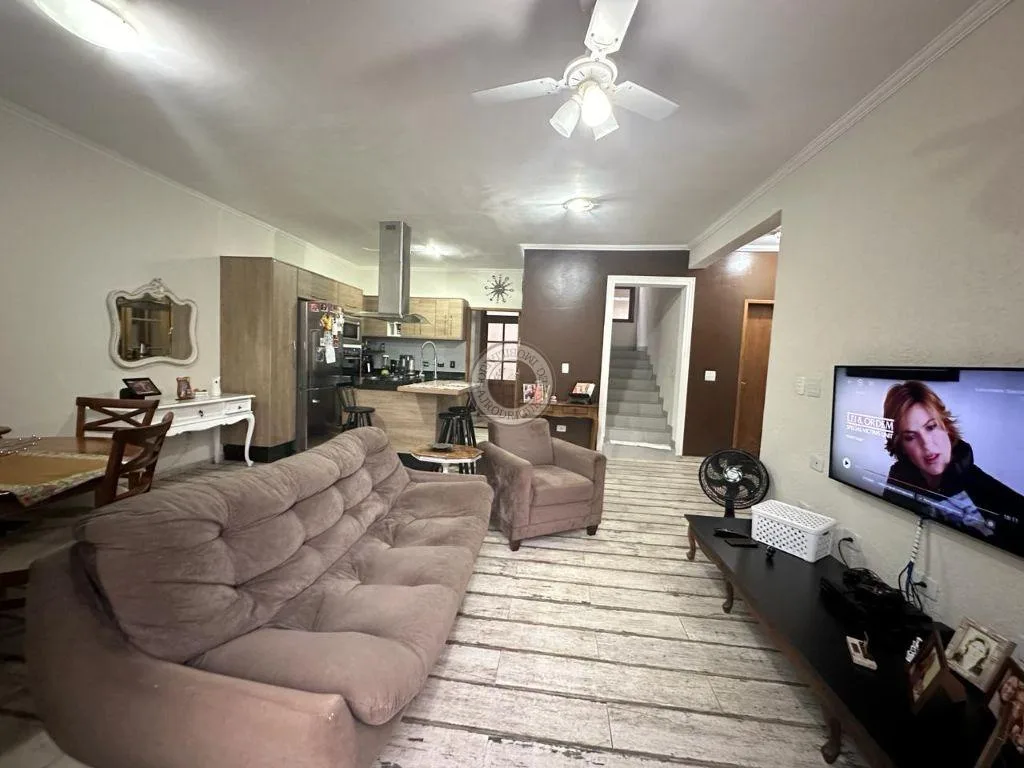 Casa para Venda em São Roque, Jardim Boa Vista, 3 dormitórios, 1 suíte, 3 banheiros, 2 vagas