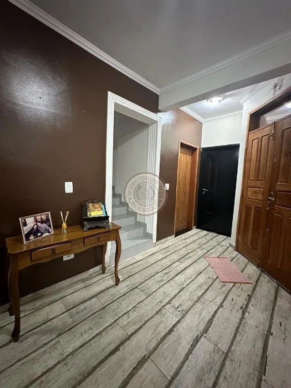 Casa para Venda em São Roque, Jardim Boa Vista, 3 dormitórios, 1 suíte, 3 banheiros, 2 vagas