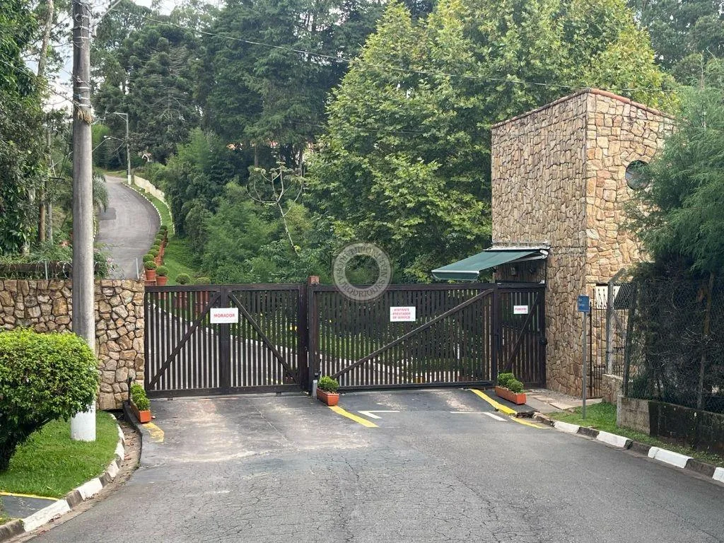 Condomínio Fechado para Venda em São Roque, Jardim Cardoso (Mailasqui), 3 dormitórios, 1 suíte, 2 banheiros, 2 vagas
