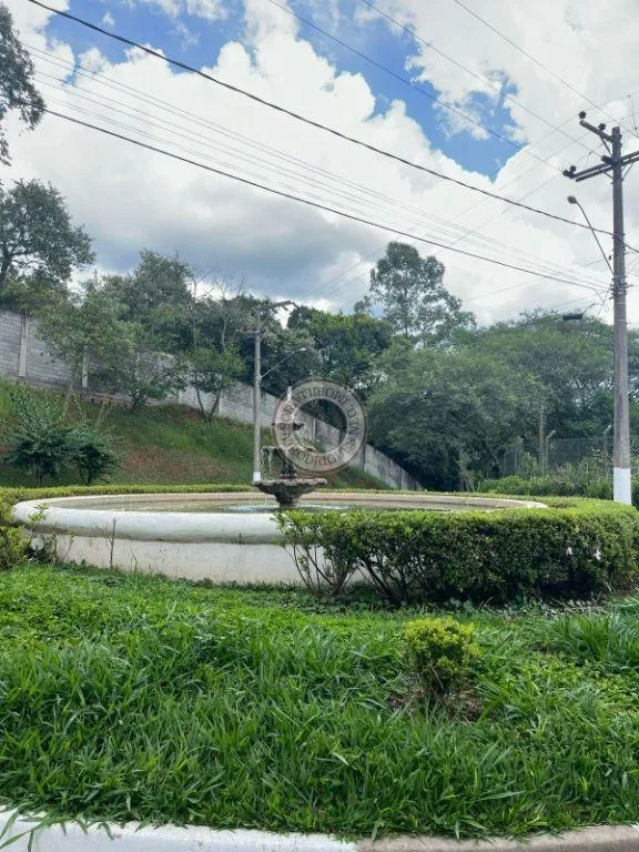 Condomínio Fechado para Venda em São Roque, Jardim Cardoso (Mailasqui), 3 dormitórios, 1 suíte, 2 banheiros, 2 vagas