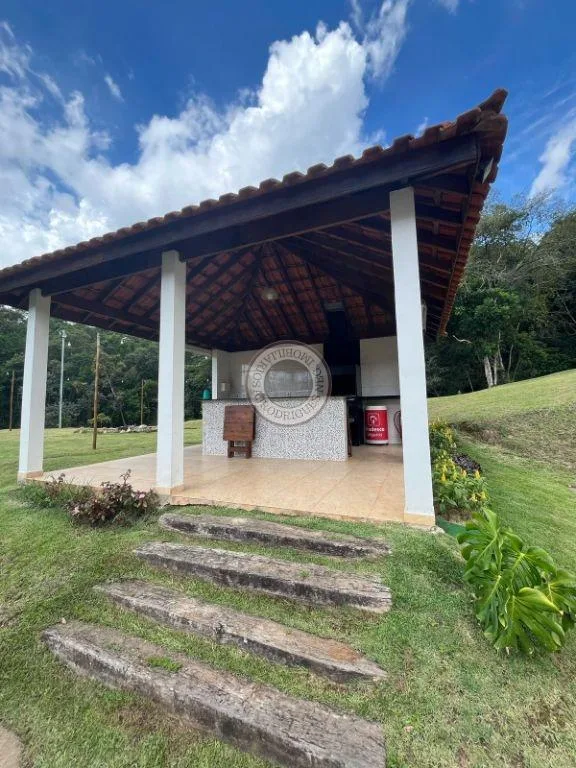 Condomínio Fechado para Venda em São Roque, Jardim Cardoso (Mailasqui), 3 dormitórios, 1 suíte, 2 banheiros, 2 vagas