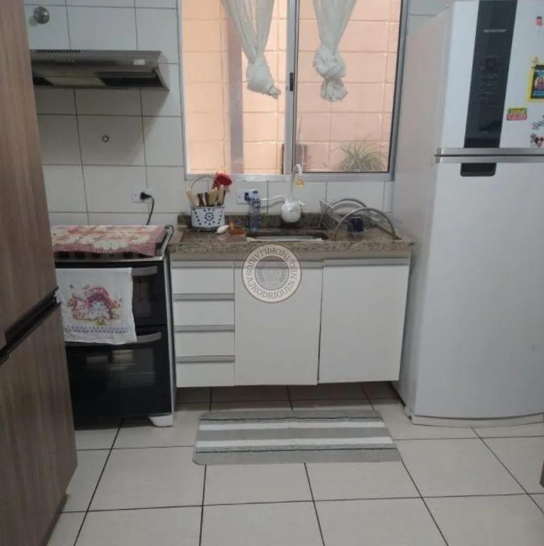 Casa para Venda em São Roque, Jardim Boa Vista, 2 dormitórios, 1 banheiro, 2 vagas