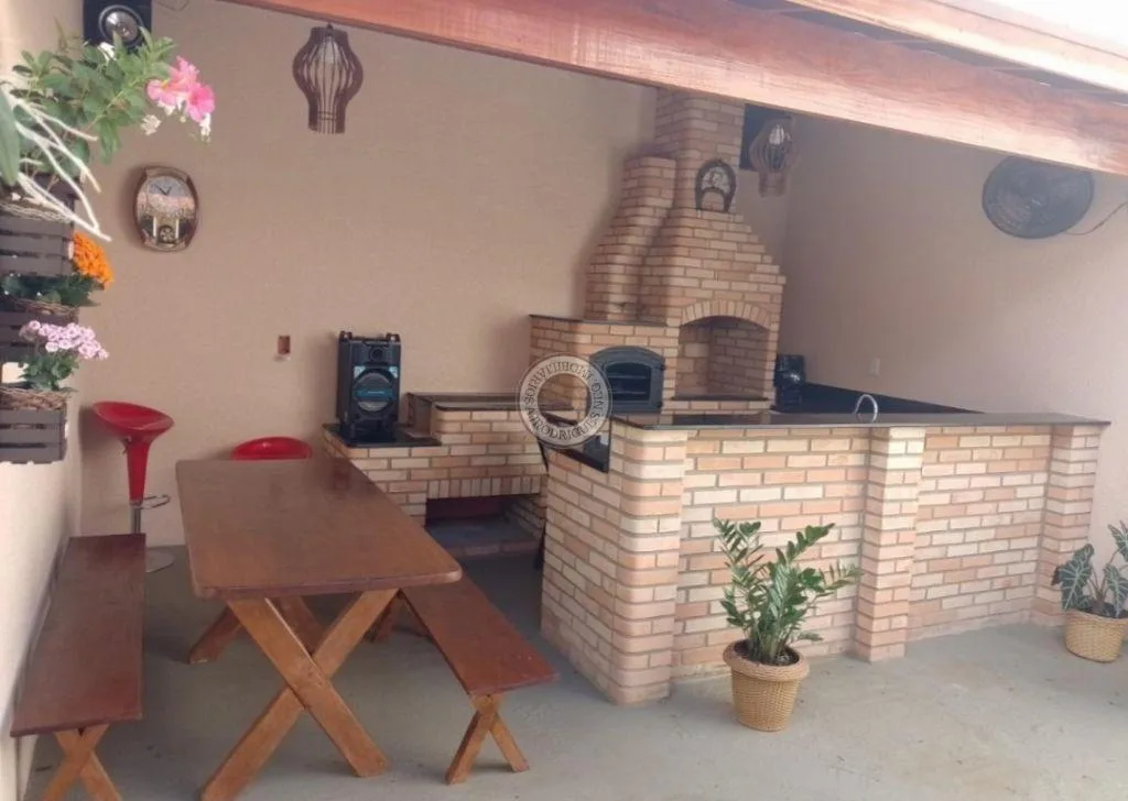 Casa para Venda em São Roque, Jardim Boa Vista, 2 dormitórios, 1 banheiro, 2 vagas