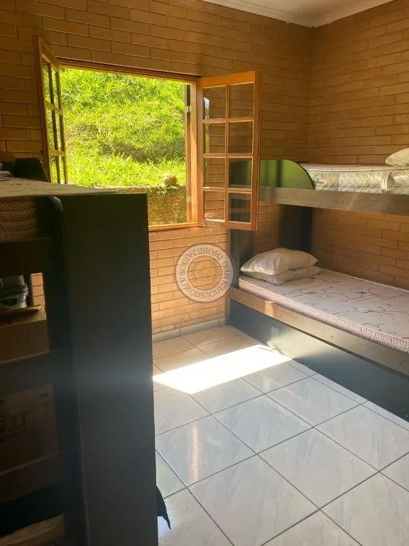 Casa para Venda em São Roque, Loteamento Chácaras Boqueirão (São João Novo), 4 dormitórios, 1 suíte, 2 banheiros, 10 vagas