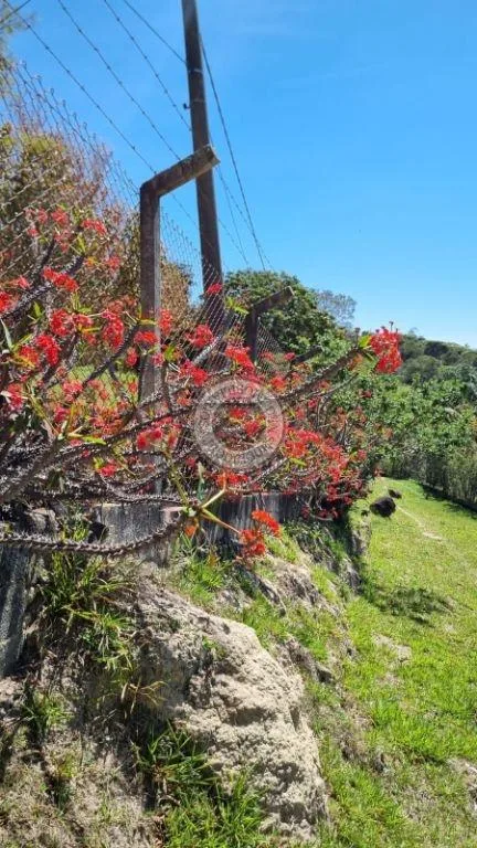 Casa para Venda em São Roque, Loteamento Chácaras Boqueirão (São João Novo), 4 dormitórios, 1 suíte, 2 banheiros, 10 vagas