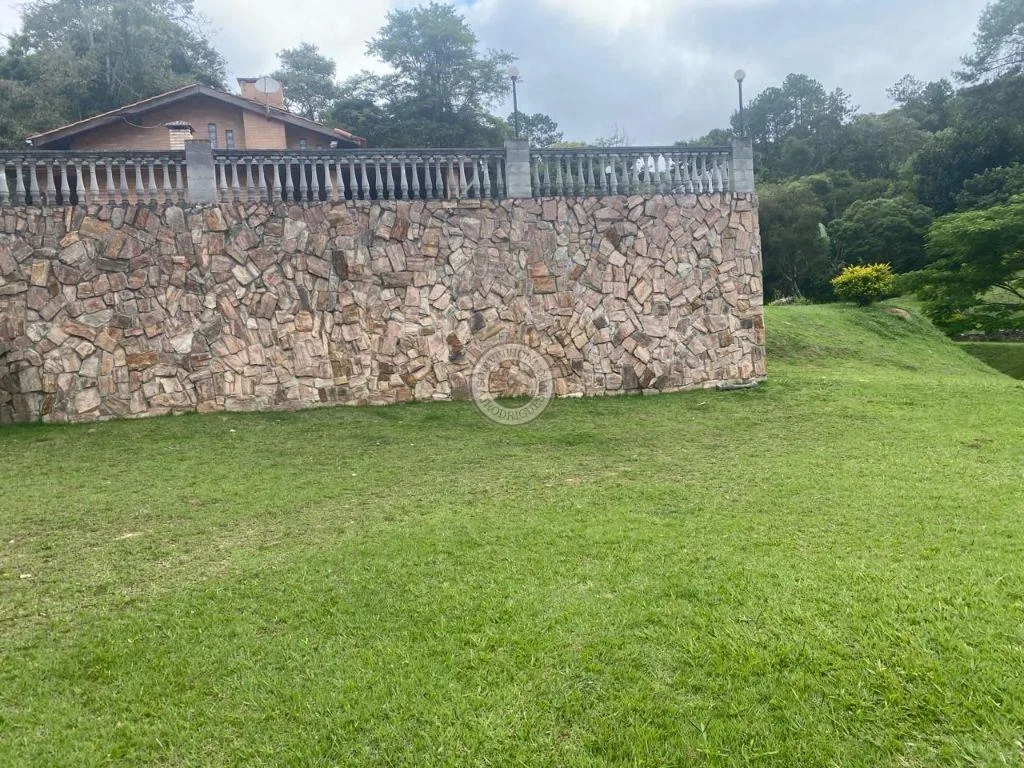 Casa para Venda em São Roque, Loteamento Chácaras Boqueirão (São João Novo), 4 dormitórios, 1 suíte, 2 banheiros, 10 vagas