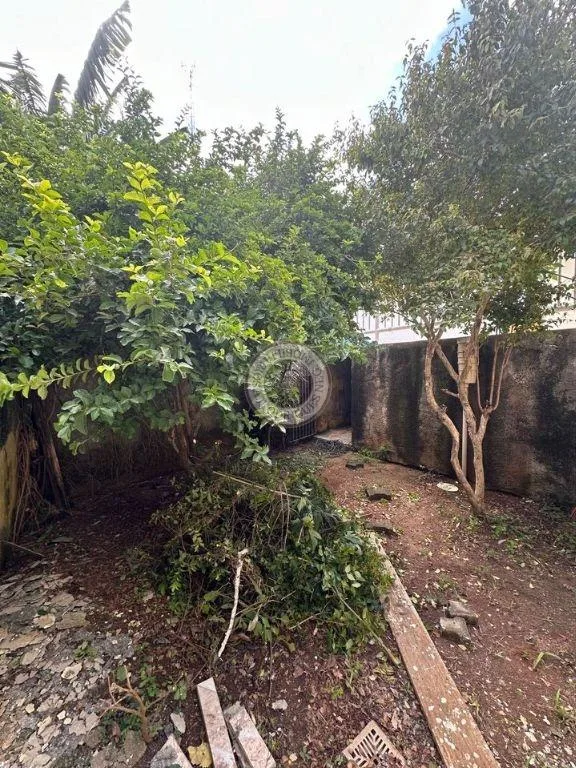 Casa para Venda em São Roque, Jardim Rene, 3 dormitórios, 1 suíte, 2 banheiros, 3 vagas
