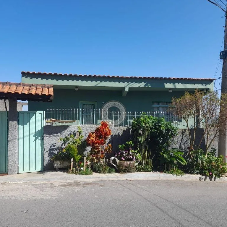 Casa para Venda em Mairinque, São José, 5 dormitórios, 1 suíte, 3 banheiros, 1 vaga