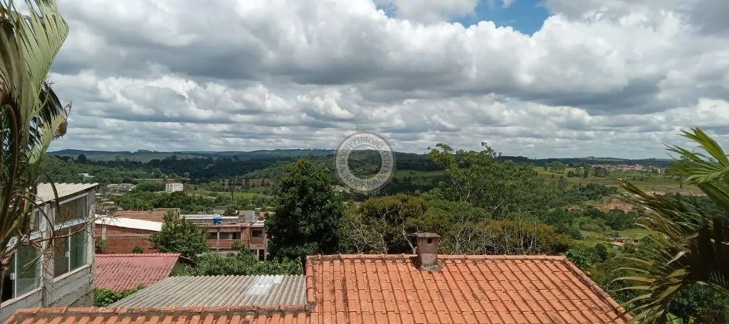 Casa para Venda em Mairinque, São José, 5 dormitórios, 1 suíte, 3 banheiros, 1 vaga