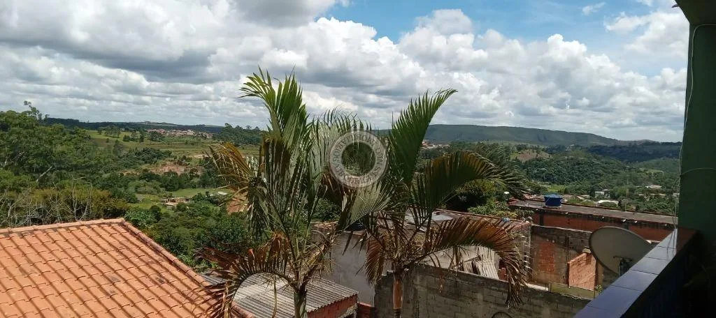 Casa para Venda em Mairinque, São José, 5 dormitórios, 1 suíte, 3 banheiros, 1 vaga
