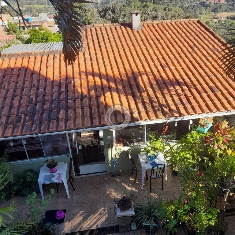 Casa para Venda em Mairinque, São José, 5 dormitórios, 1 suíte, 3 banheiros, 1 vaga