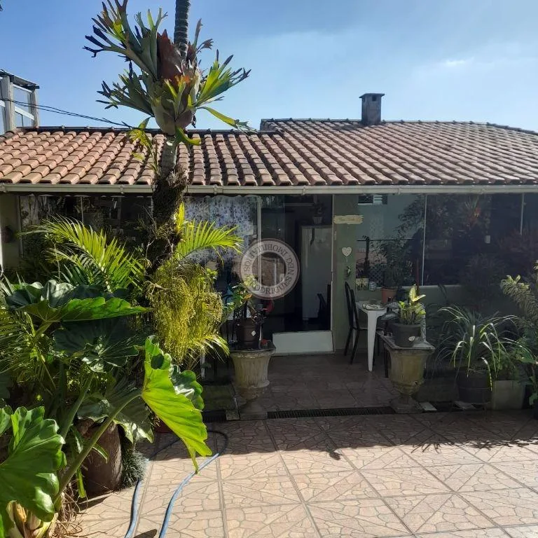 Casa para Venda em Mairinque, São José, 5 dormitórios, 1 suíte, 3 banheiros, 1 vaga