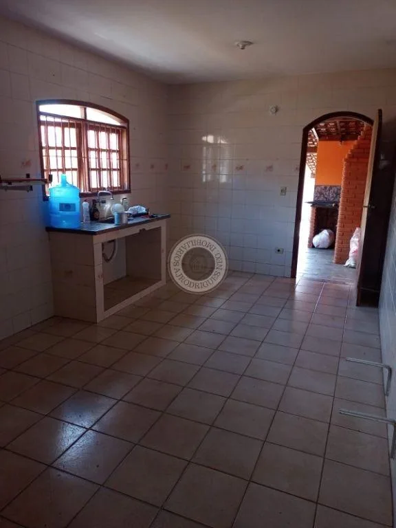 Casa para Venda em São Roque, Vila Santa Isabel, 3 dormitórios, 1 suíte, 1 banheiro, 1 vaga