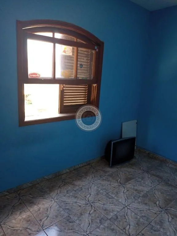 Casa para Venda em São Roque, Vila Santa Isabel, 3 dormitórios, 1 suíte, 1 banheiro, 1 vaga
