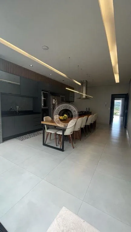 Casa para Venda em São Roque, Loteamento São Roque, 3 dormitórios, 1 suíte, 3 banheiros, 3 vagas