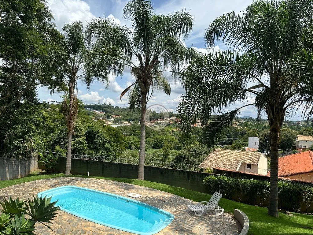 Casa para Venda em São Roque, Jardim Villaça, 3 dormitórios, 3 suítes, 4 banheiros, 6 vagas