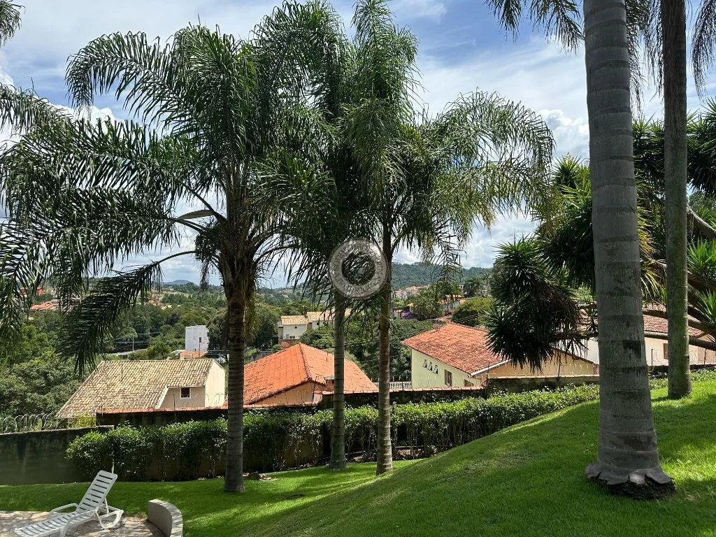 Casa para Venda em São Roque, Jardim Villaça, 3 dormitórios, 3 suítes, 4 banheiros, 6 vagas