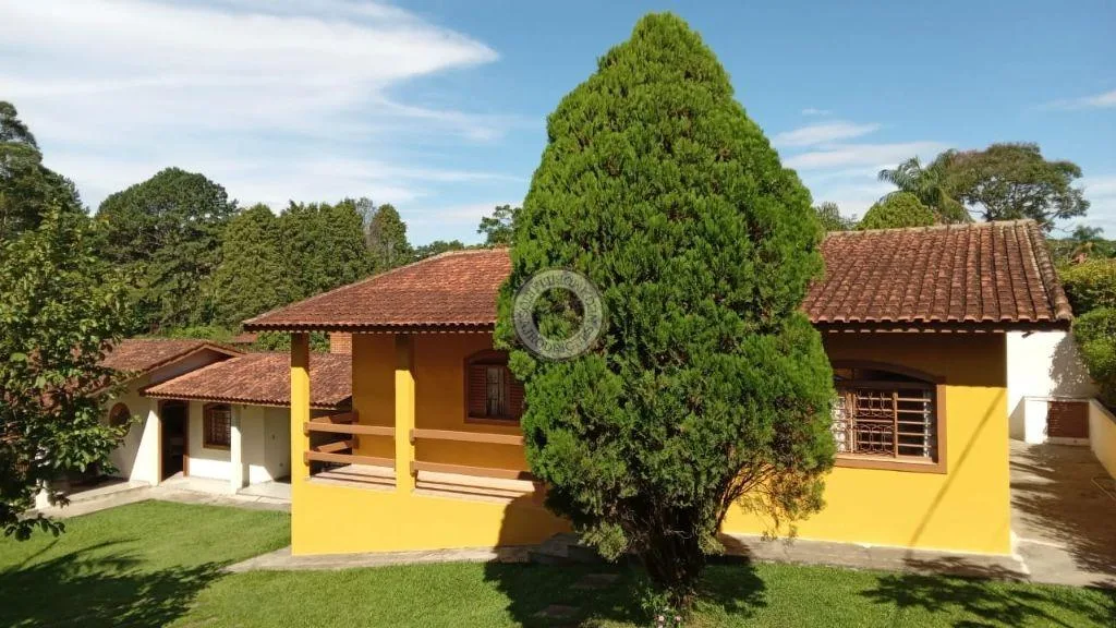 Casa para Venda em São Roque, Vila Darcy Penteado (Mailasqui), 3 dormitórios, 3 banheiros, 5 vagas