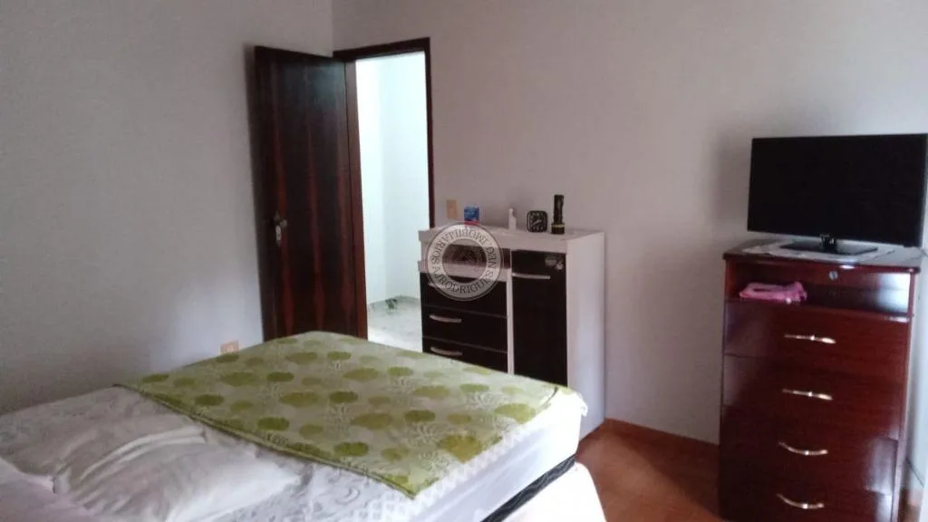 Casa para Venda em São Roque, Vila Darcy Penteado (Mailasqui), 3 dormitórios, 3 banheiros, 5 vagas