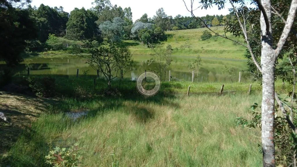 Casa para Venda em São Roque, Vila Darcy Penteado (Mailasqui), 3 dormitórios, 3 banheiros, 5 vagas