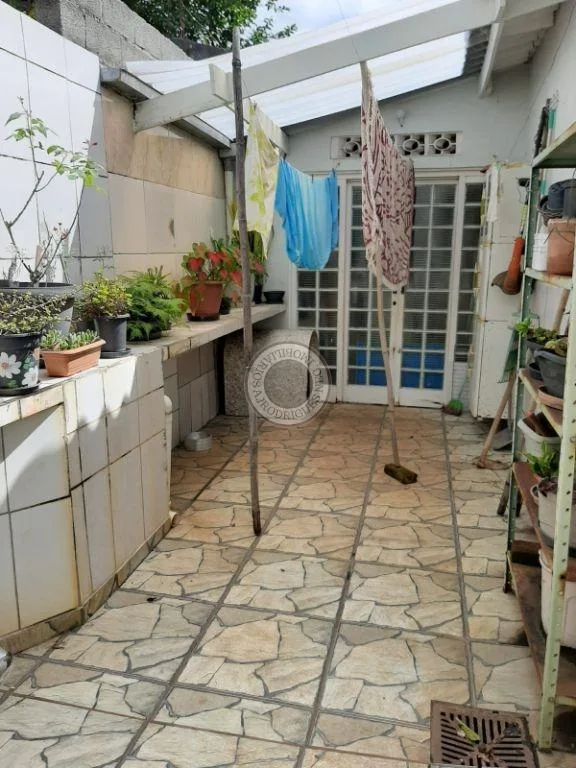 Casa para Venda em São Roque, Jardim Esther, 3 dormitórios, 1 suíte, 2 banheiros, 2 vagas