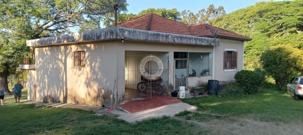 Casa para Venda em São Roque, Vila Darcy Penteado (Mailasqui), 2 dormitórios, 1 banheiro, 1 vaga