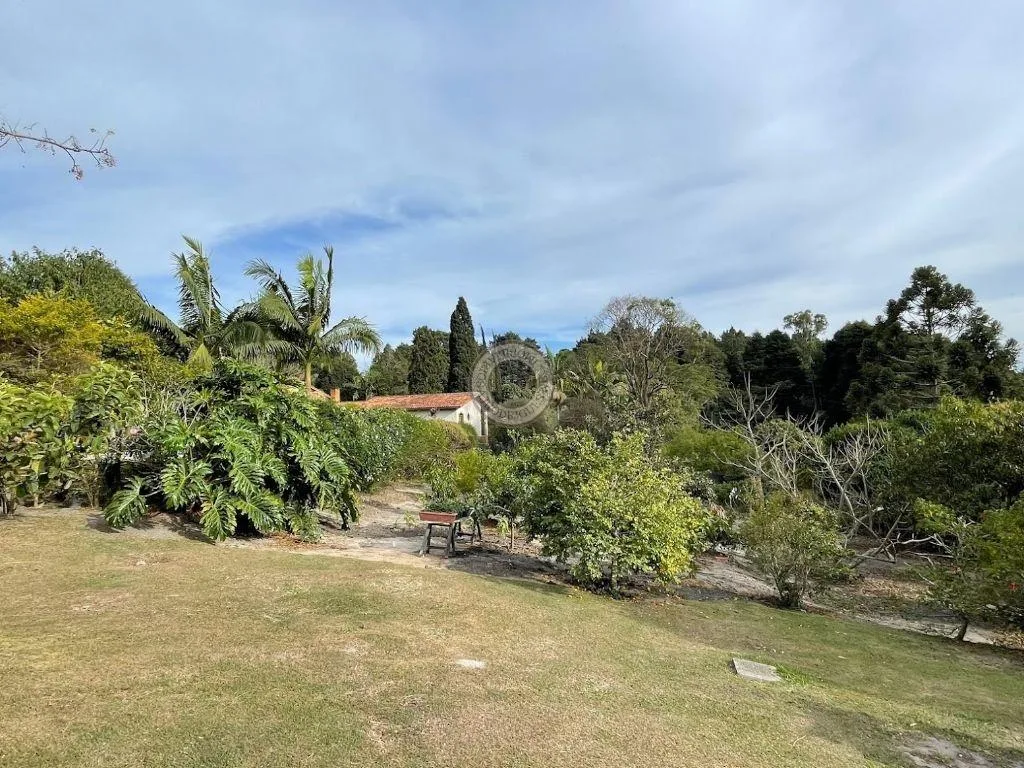 Casa para Venda em São Roque, Vila Darcy Penteado (Mailasqui), 3 dormitórios, 2 suítes, 3 banheiros, 8 vagas