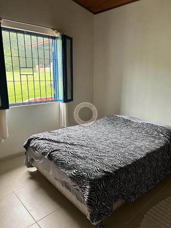 Casa para Venda em São Roque, Vila Darcy Penteado (Mailasqui), 3 dormitórios, 2 suítes, 3 banheiros, 8 vagas