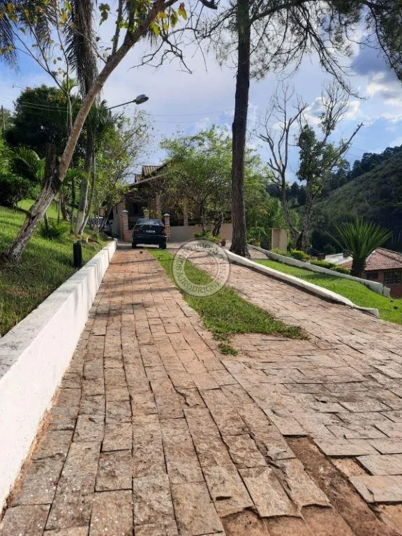 Casa para Venda em São Roque, Recanto das Acácias, 4 dormitórios, 2 suítes, 3 banheiros, 15 vagas