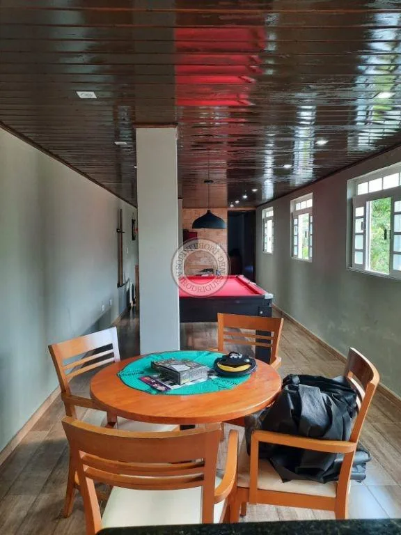 Casa para Venda em São Roque, Recanto das Acácias, 4 dormitórios, 2 suítes, 3 banheiros, 15 vagas