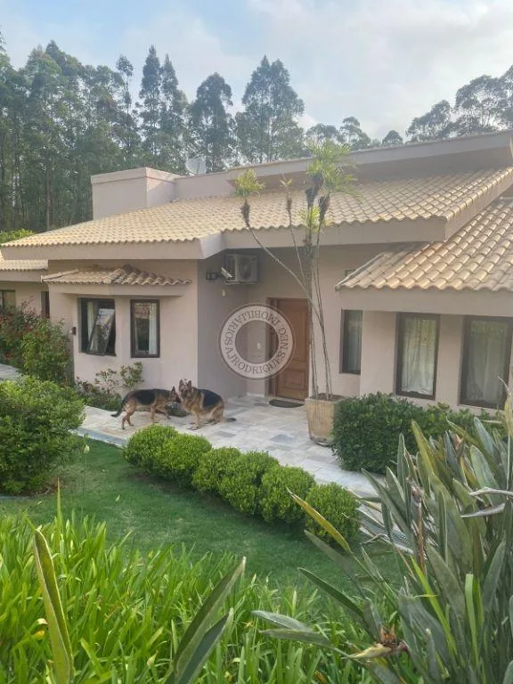 Condomínio Fechado para Venda em Araçariguama, jardim bela vista, 4 dormitórios, 4 suítes, 5 banheiros, 4 vagas
