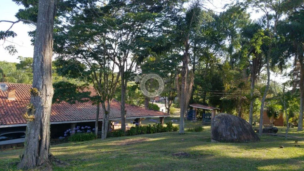 Casa para Venda em São Roque, Pavão (Canguera), 3 dormitórios, 2 suítes, 3 banheiros, 4 vagas