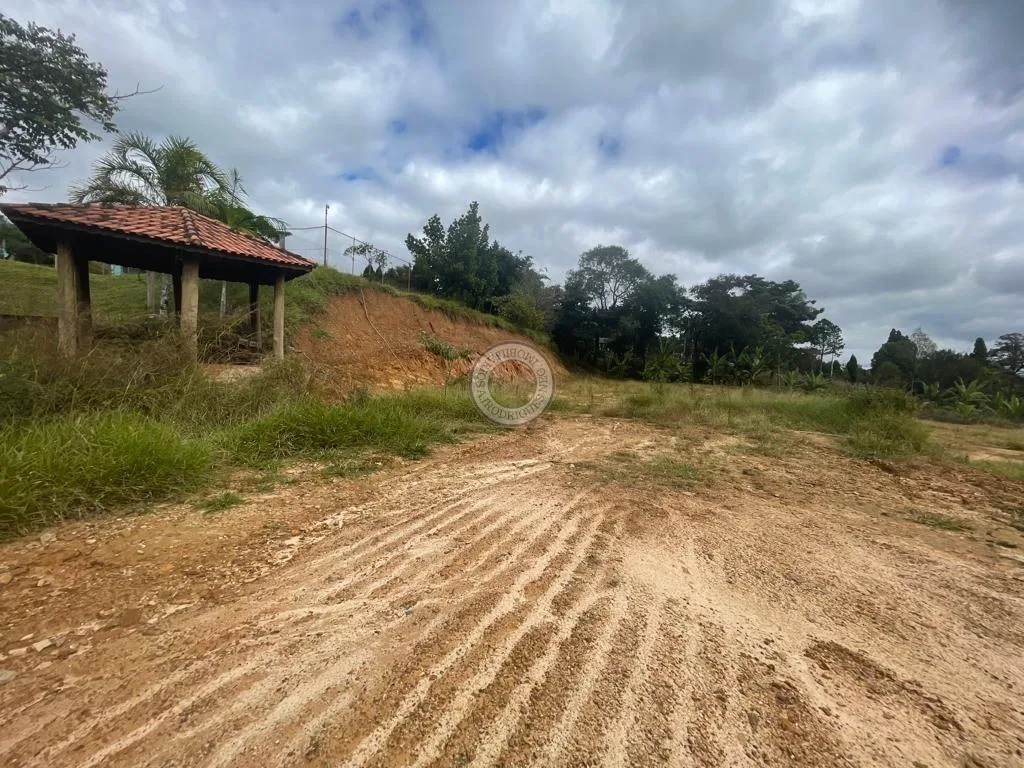 Terreno para Venda em Alumínio, Graúna